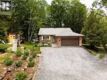 31 ACORN LANE | South Frontenac Ontario | Slide Image Six