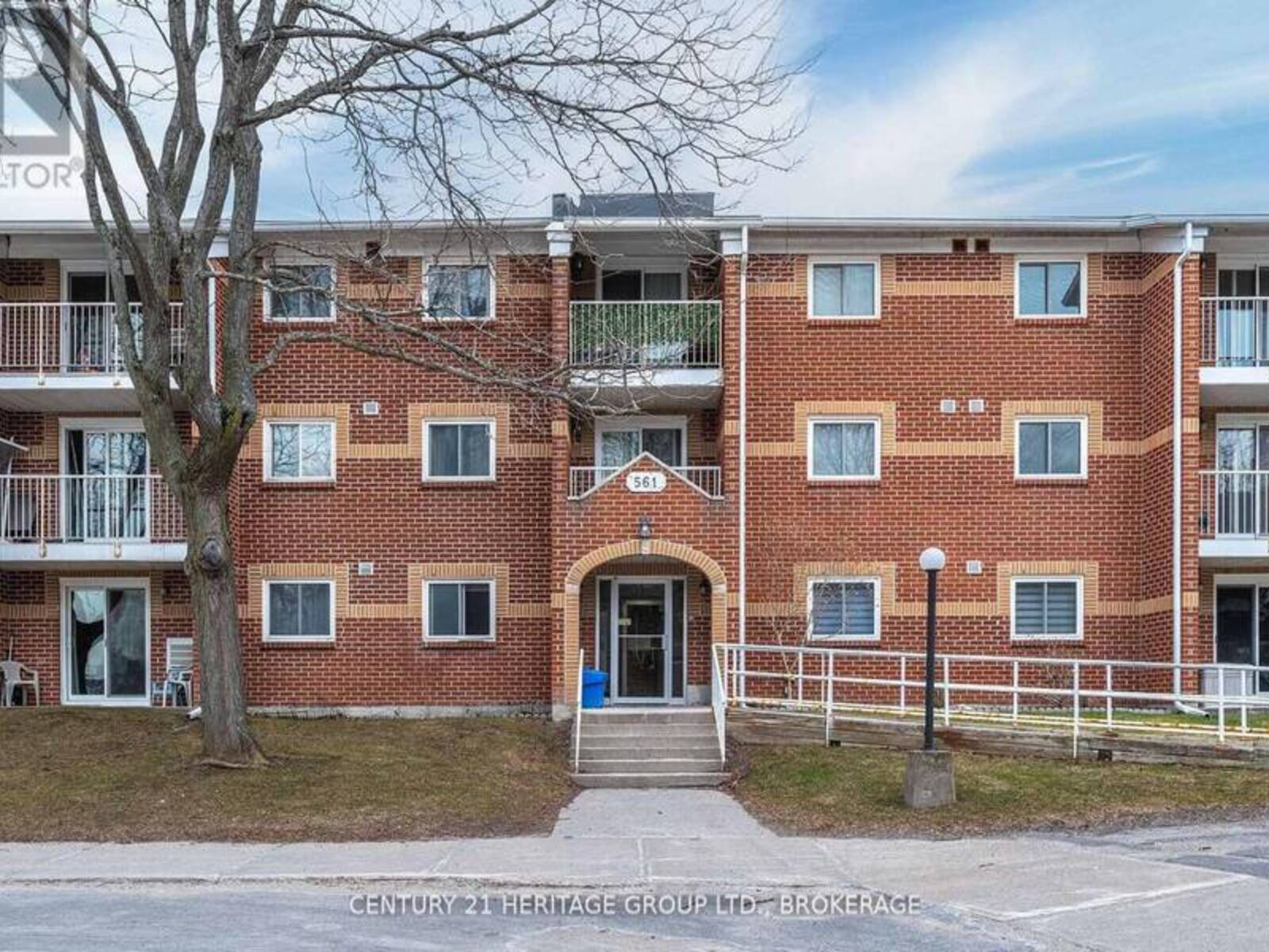 202 - 561 ARMSTRONG ROAD, Kingston, Ontario K7M 8J9