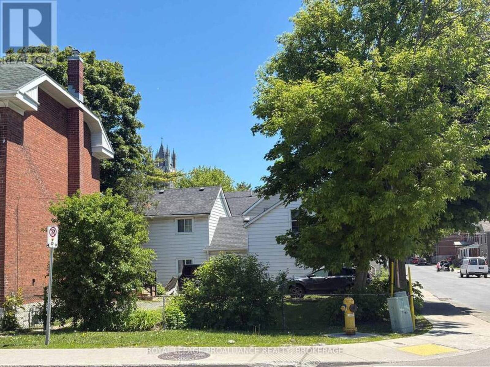 91 DIVISION STREET, Kingston, Ontario K7L 3M2