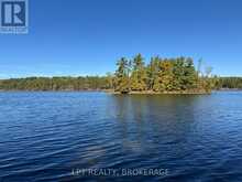 500 YVON LANE | Westport Ontario | Slide Image Four