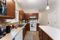 639 WALTERS STREET | Kingston Ontario | Slide Image Nine