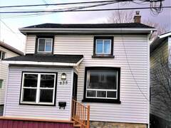 635 VICTORIA STREET Kingston Ontario, K7K 4S3