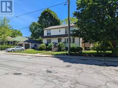 165 HELEN STREET Kingston Ontario, K7L 4P5
