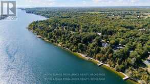 40 RIVERSIDE DRIVE | Kingston Ontario | Slide Image Five