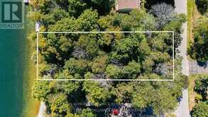 40 RIVERSIDE DRIVE | Kingston Ontario | Slide Image Eight