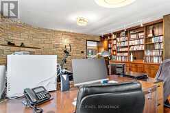 22 THE POINT ROAD | Kingston Ontario | Slide Image Seventeen