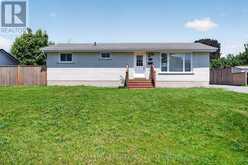 27 ASBURY ROAD | Loyalist Ontario | Slide Image Three