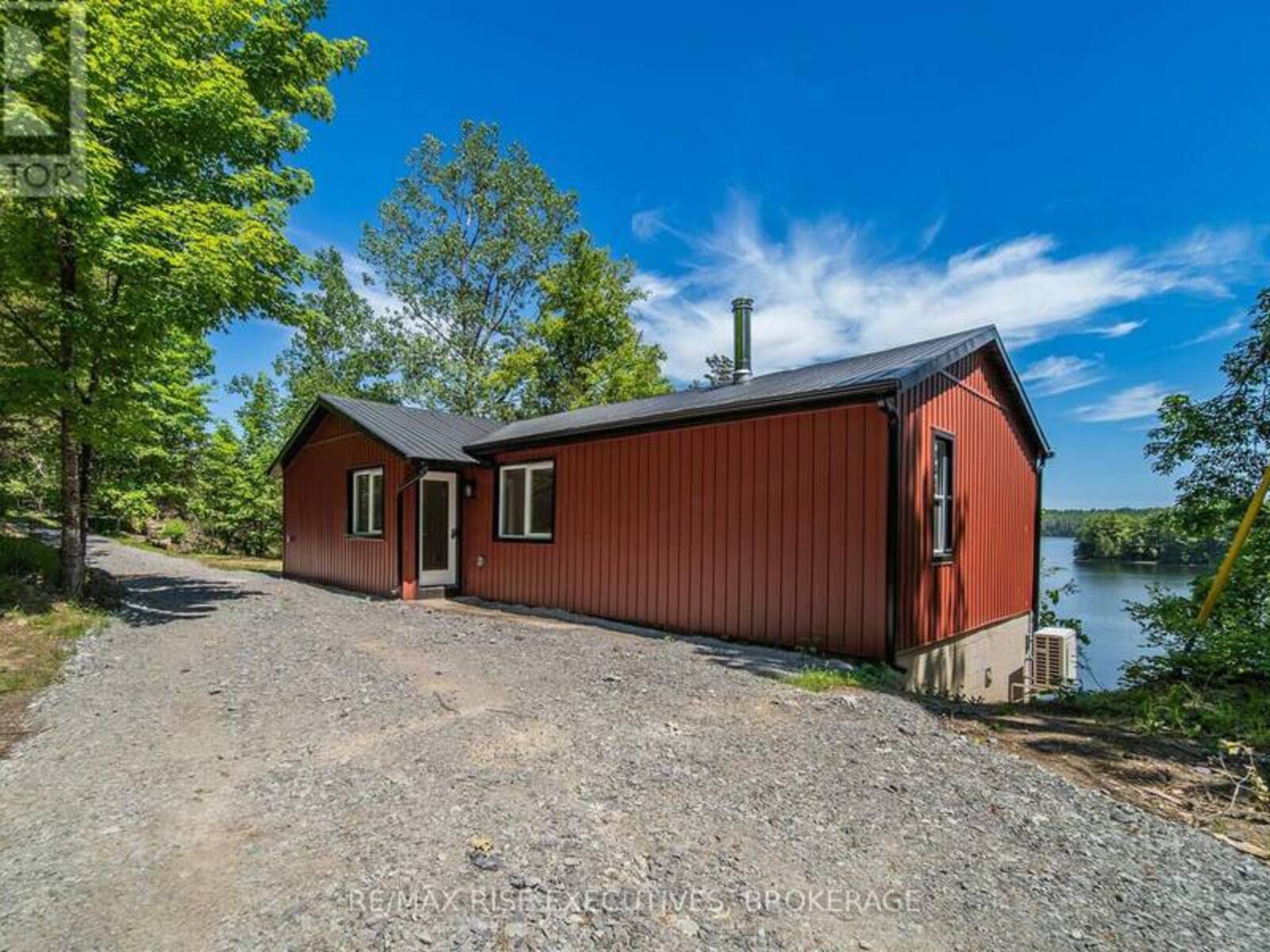 1040 BUCKHORN LANE, Inverary, Ontario K0H 2L0
