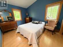 242B NORTH SHORE ROAD | Addington Highlands Ontario | Slide Image Thirteen