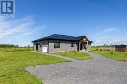 292 KYES ROAD | Lansdowne Ontario | Slide Image Two