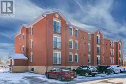101 - 540 TALBOT PLACE | Gananoque Ontario | Slide Image Three