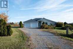 10 NORTH SHORE ROAD | Gananoque Ontario | Slide Image Three