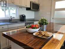 345 THOUSAND ISLANDS PARKWAY | Lansdowne Ontario | Slide Image Ten
