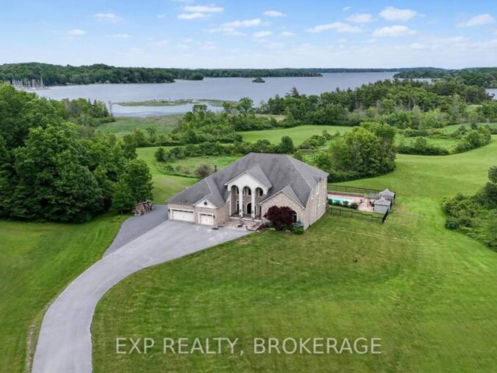 1190 BYRNE POINT ROAD, Gananoque, Ontario K7G 2V6