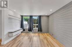 211 RAGLAN ROAD | Kingston Ontario | Slide Image Three