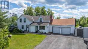 4470 VERONA SAND ROAD | South Frontenac Ontario | Slide Image One