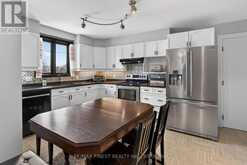 757 FRONT ROAD | Kingston Ontario | Slide Image Thirteen