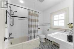 609 EARL STREET | Kingston Ontario | Slide Image Thirty