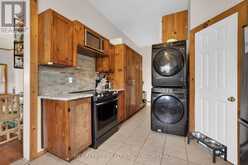 14 GLASTONBURY ROAD | Addington Highlands Ontario | Slide Image Twelve