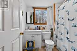 14 GLASTONBURY ROAD | Addington Highlands Ontario | Slide Image Seventeen
