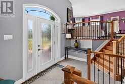 14 APPLE BLOSSOM DRIVE | Brockville Ontario | Slide Image Four