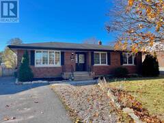 271 CHELSEA ROAD Kingston Ontario, K7M 3Z3