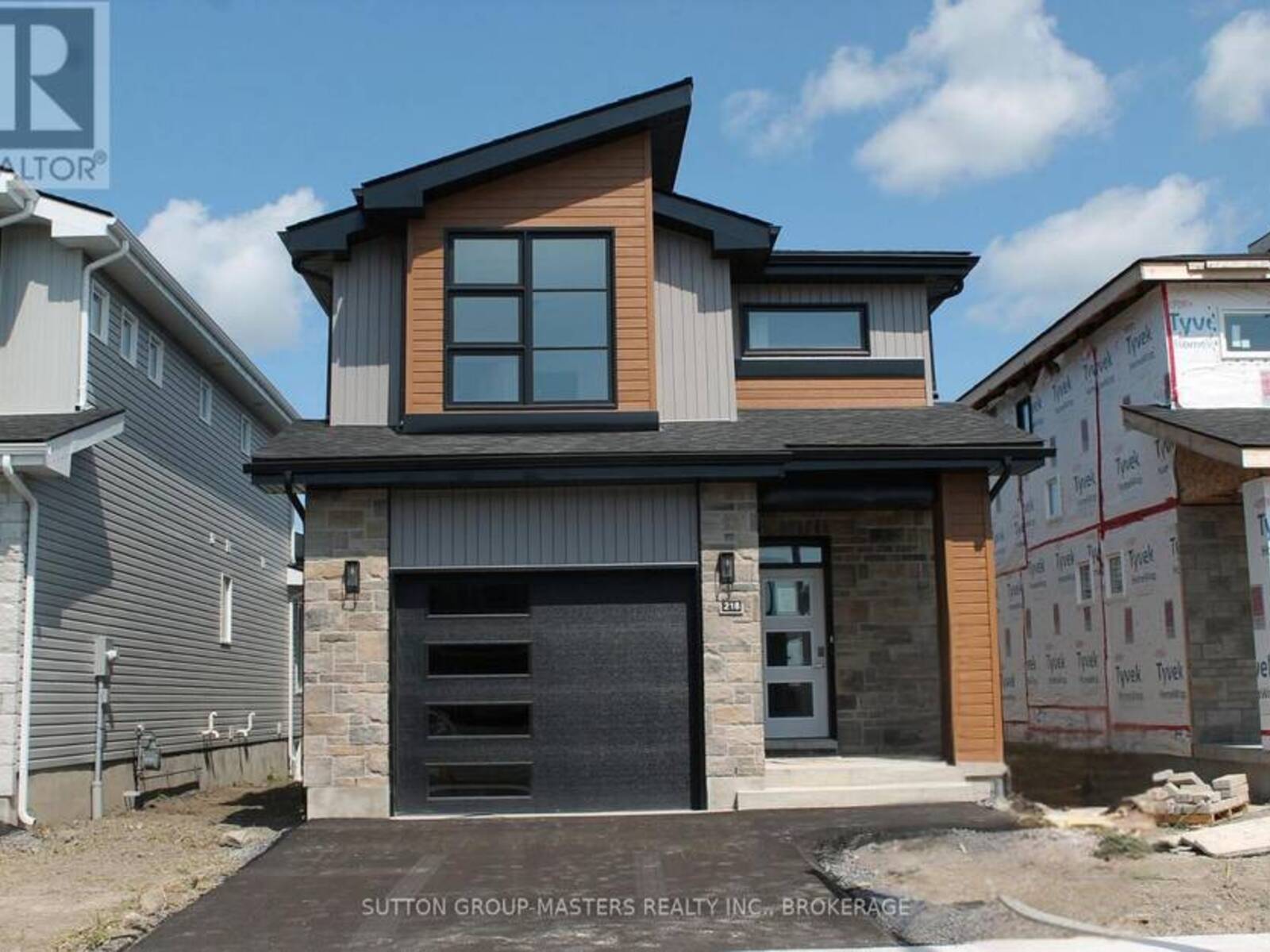 218 SUPERIOR DRIVE, Loyalist, Ontario K7N 0E5