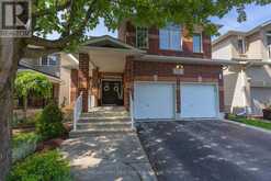 393 CAVENDISH CRESCENT | Kingston Ontario | Slide Image Two