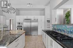 27 RIVERSIDE DRIVE | Kingston Ontario | Slide Image Eleven