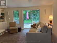27 RIVERSIDE DRIVE | Kingston Ontario | Slide Image Six