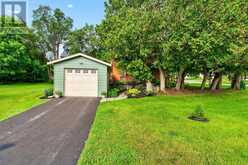 15 RIDEAU STREET | Westport Ontario | Slide Image Fifteen