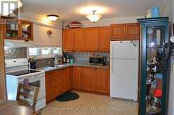 30 - 60 WINCHESTER DRIVE | Greater Napanee Ontario | Slide Image Three