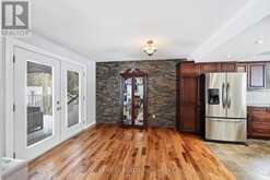 2518 RIDEAU FERRY ROAD | Perth Ontario | Slide Image Nine