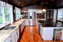 121 TREMONT PARK ISLAND | Leeds and the Thousand Islands Ontario | Slide Image Thirteen