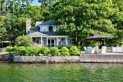 121 TREMONT PARK ISLAND | Leeds and the Thousand Islands Ontario | Slide Image Three