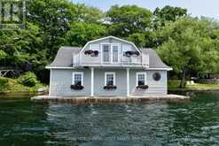 121 TREMONT PARK ISLAND | Leeds and the Thousand Islands Ontario | Slide Image Forty-four