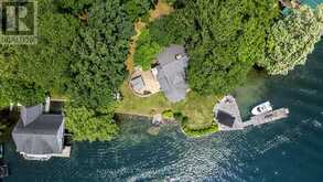 121 TREMONT PARK ISLAND | Leeds and the Thousand Islands Ontario | Slide Image Forty-nine
