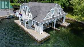 121 TREMONT PARK ISLAND | Leeds and the Thousand Islands Ontario | Slide Image Fifty
