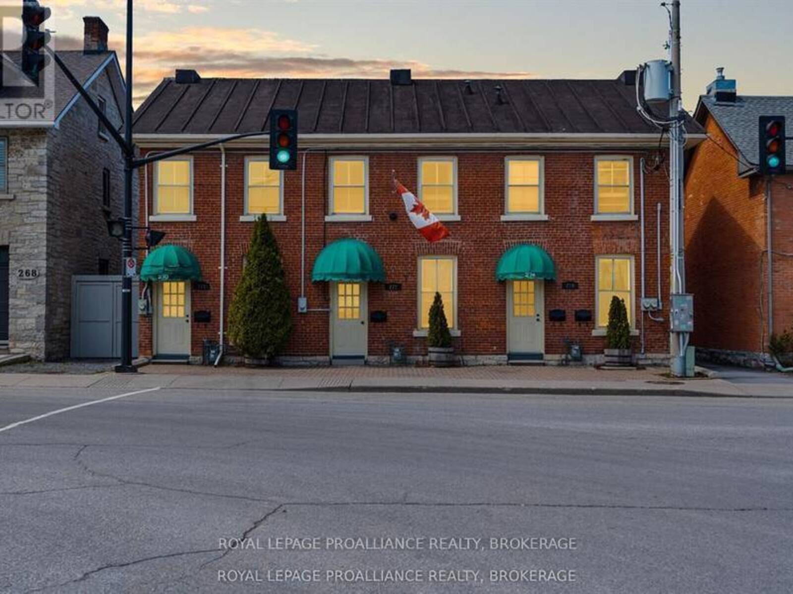 274 WELLINGTON STREET, Kingston, Ontario K7K 2Z1
