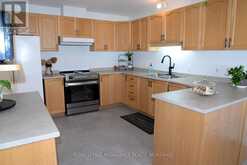 166 ELLESMEER AVENUE | Kingston Ontario | Slide Image Thirteen
