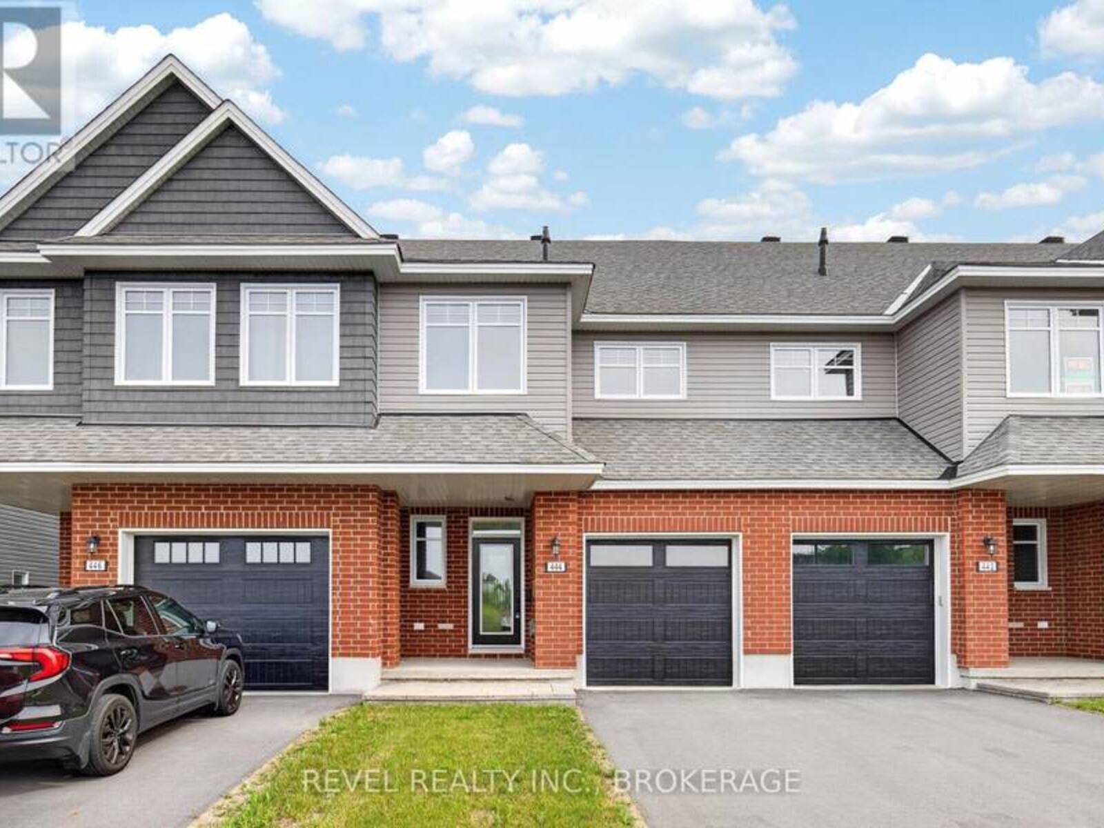 444 BUCKTHORN DRIVE, Kingston, Ontario K7P 0V6