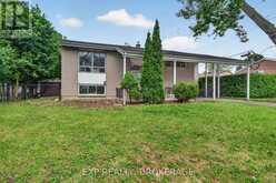 11 PEMBER PLACE | Kingston Ontario | Slide Image Three