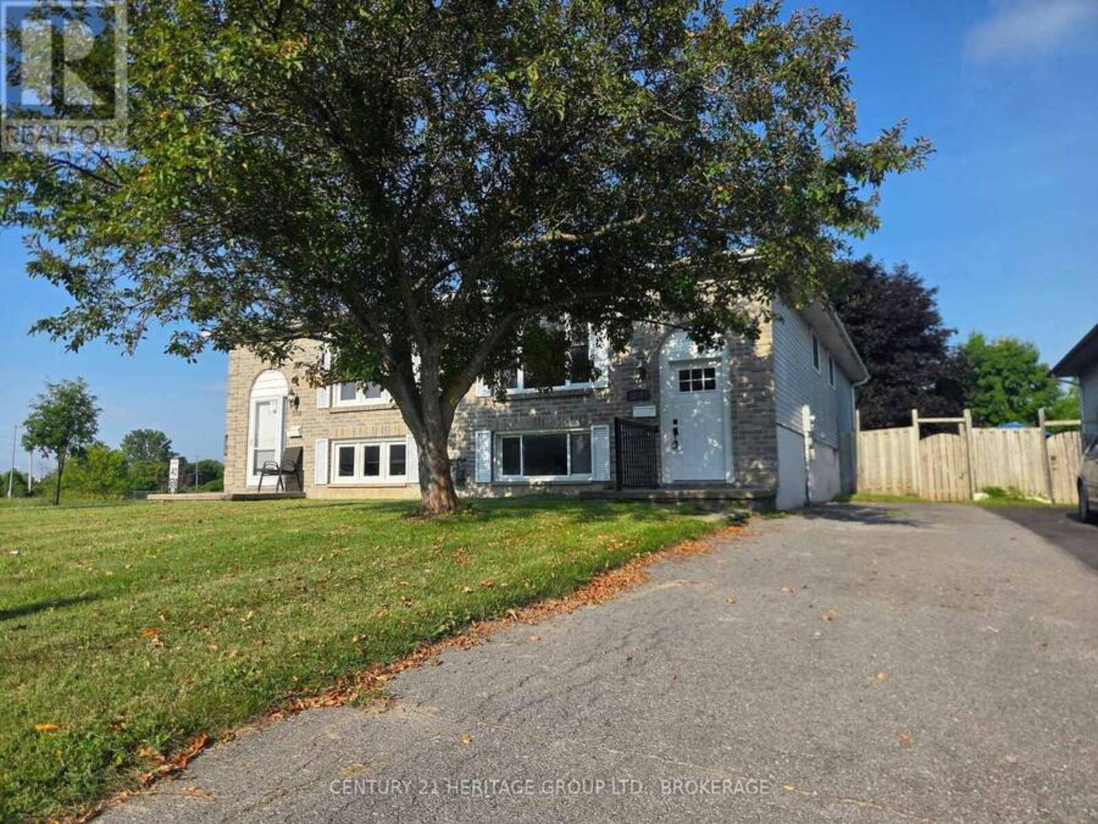 356 OWENS CRESCENT, Kingston, Ontario K7M 8H8