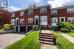 15 COUNTRY CLUB PLACE | Brockville Ontario | Slide Image Forty-four