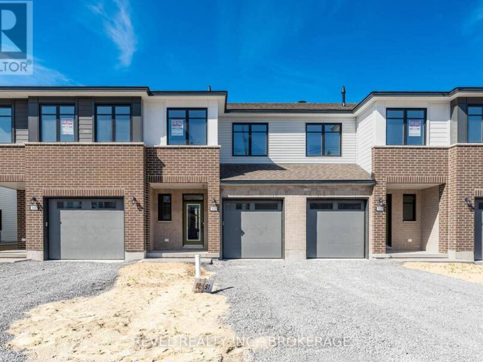 332 DOCKSIDE DRIVE, Kingston, Ontario K7K 0L6