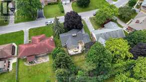 27 ELIZABETH AVENUE | Kingston Ontario | Slide Image Thirty-seven