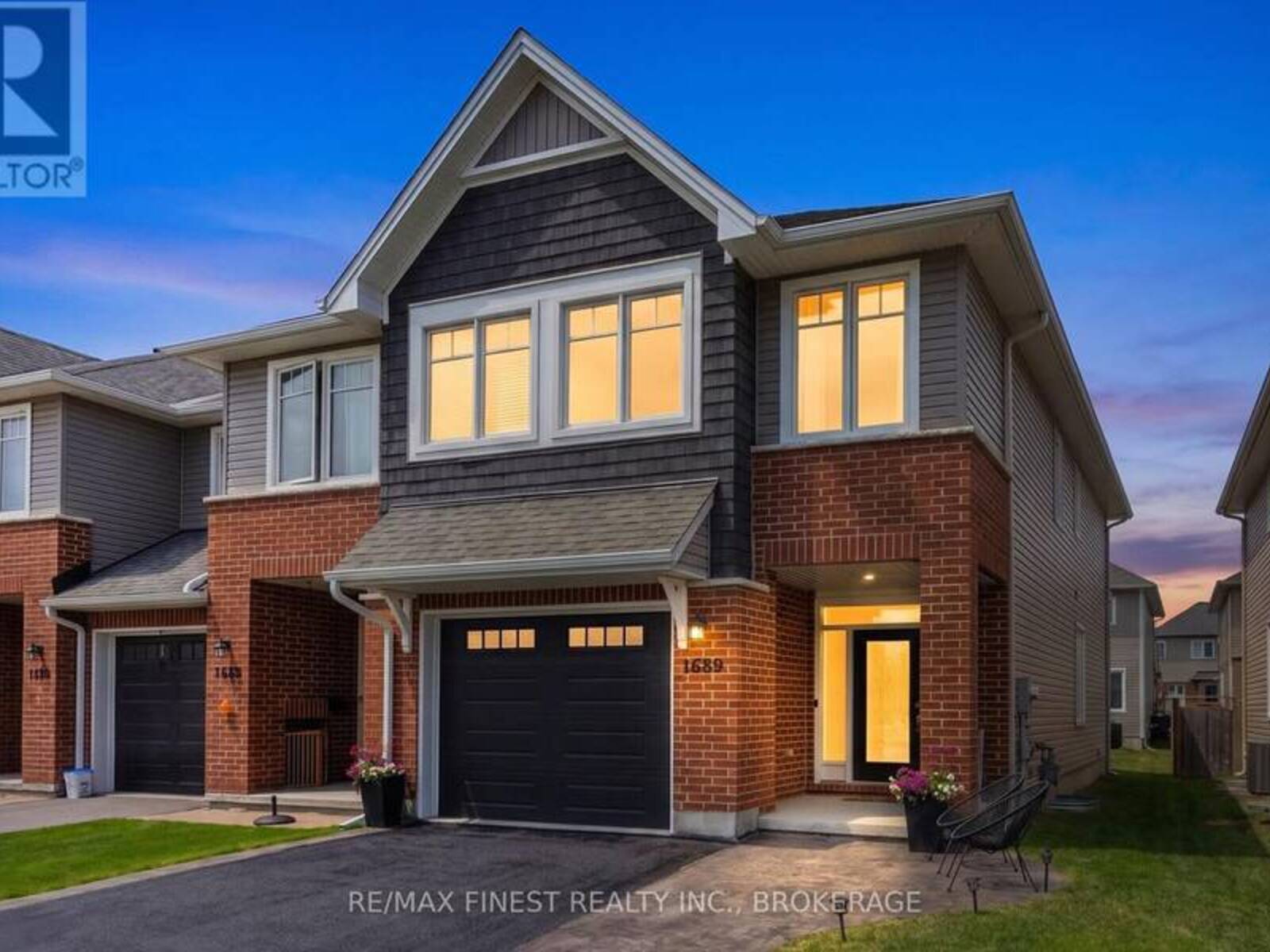 1689 TENLEY DRIVE, Kingston, Ontario K7P 0S5