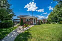 40 OAK LANE | Stone Mills Ontario | Slide Image Eight