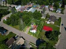 104 ORMOND STREET | Leeds and the Thousand Islands Ontario | Slide Image Twelve