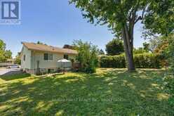 30 WOODSTONE CRESCENT | Kingston Ontario | Slide Image Eleven